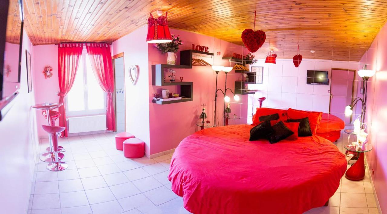 Bed and Breakfast Domaine Bacchus Reuil-sur-Marne Exterior foto