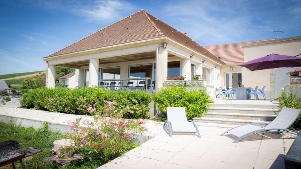 Bed and Breakfast Domaine Bacchus Reuil-sur-Marne Exterior foto