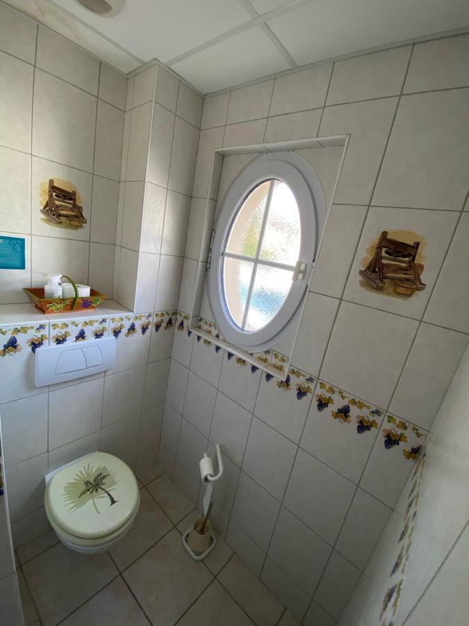 Bed and Breakfast Domaine Bacchus Reuil-sur-Marne Exterior foto