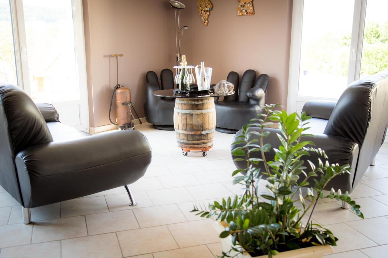 Bed and Breakfast Domaine Bacchus Reuil-sur-Marne Exterior foto